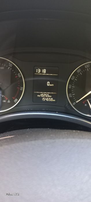 Vând Skoda Octavia II facelift