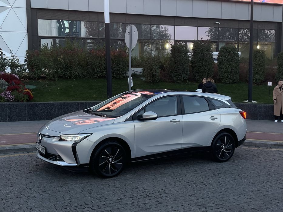 Buick Velite 6 как новый