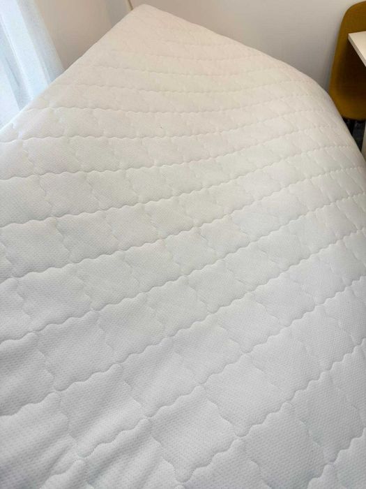 Saltea spuma ortopedica 160x200 + topper 3 cm – Stare excelenta