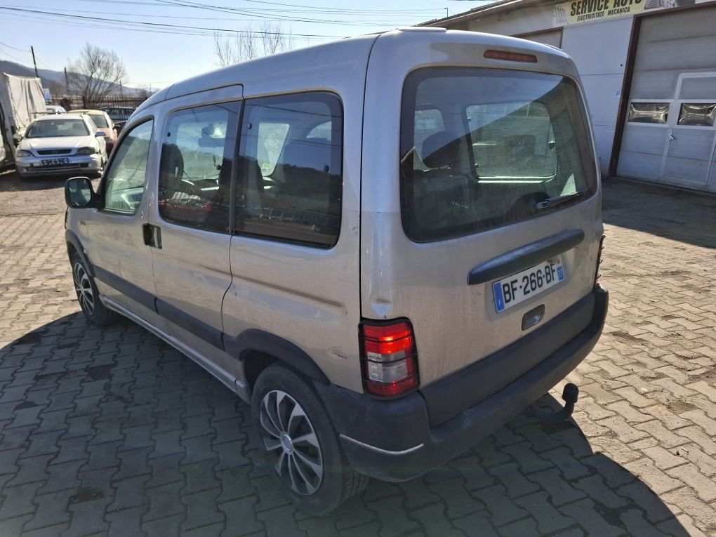 Piese/Dezmembrez Peugeot Partner 1.6HDi indiana An 2007