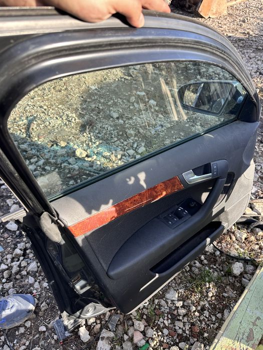 Предна лява врата Audi A3 8P Sportback 4 врати (оборудвана)