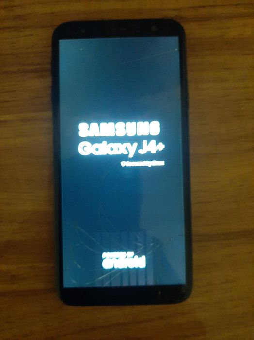 Продам сотовый телефон на запчасти.