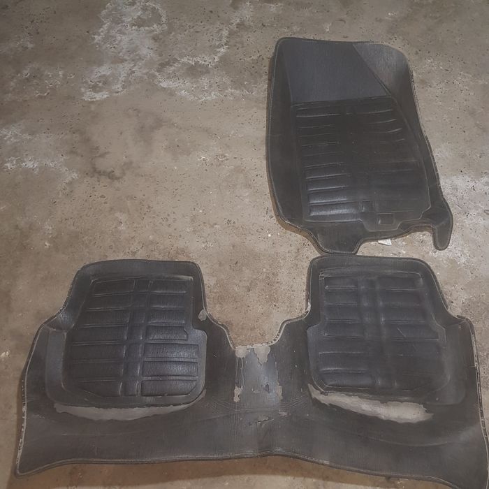 Kobalt poliklar sotiladi