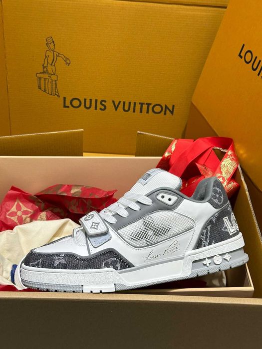 Adidasii Louis Vuitton Skate Premium