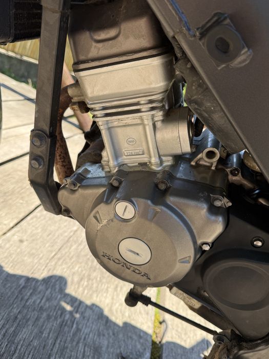 Vand motocicleta honda de 125cc
