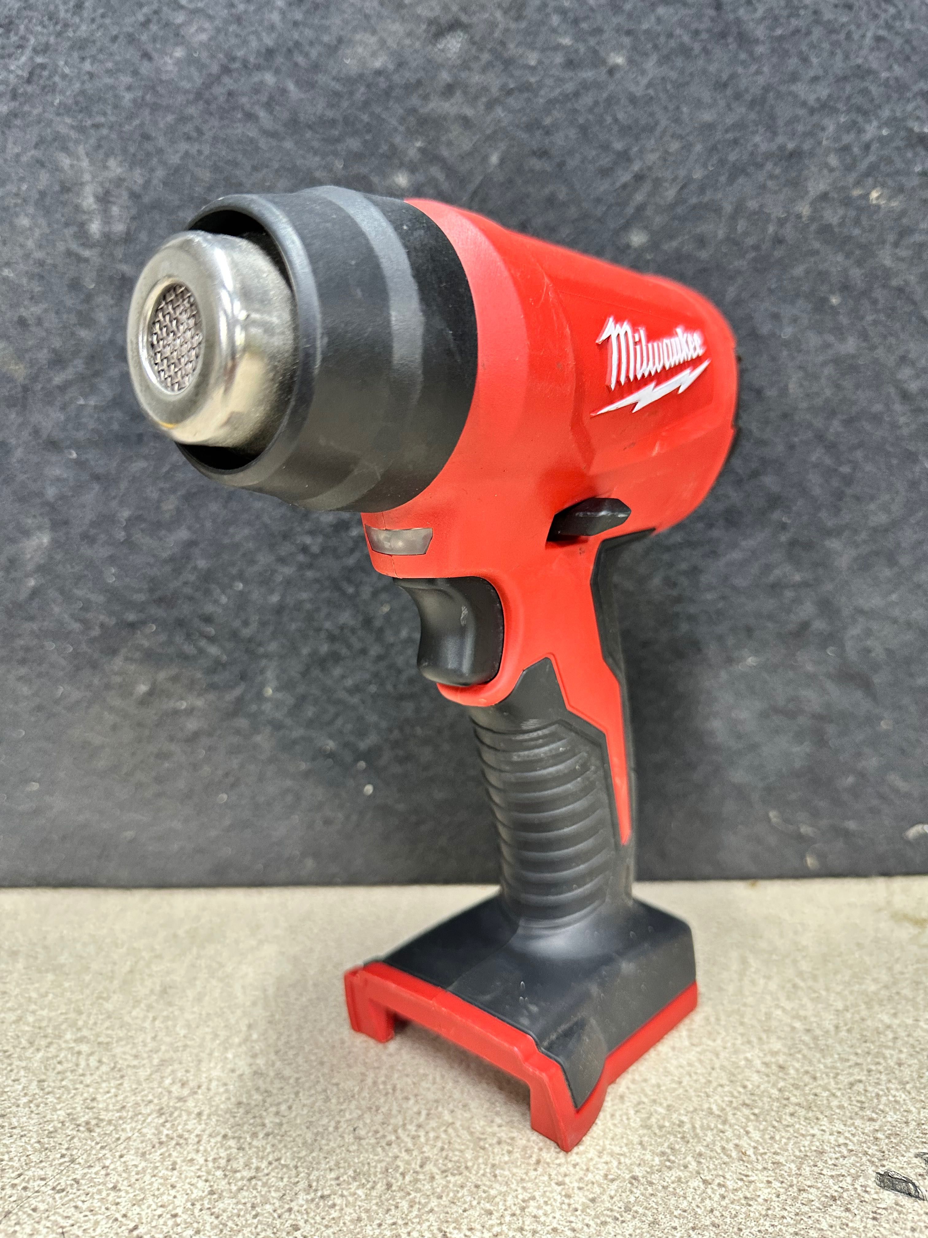 Акумулаторен пистолет за горещ въздух Milwaukee M18BHG 18V 470C