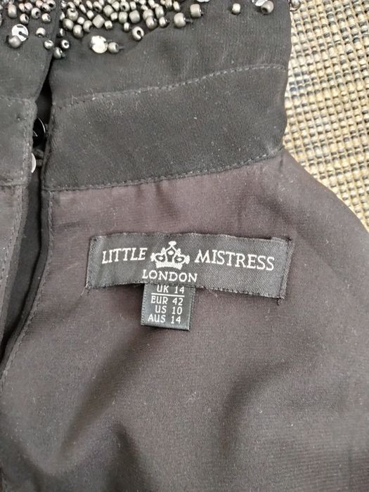 Rochie de firmă bună