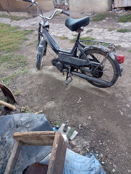 Vând Piaggio puk