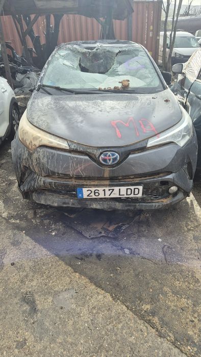 Toyota  c-hr 2.0 hybrid