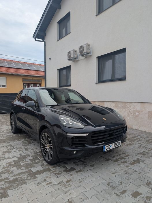 Porsche Cayenne 2015