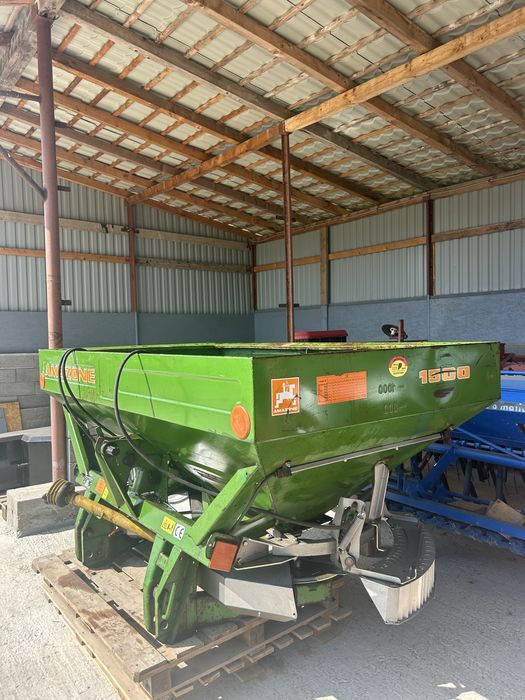 Mig masina imprastiat ingrasaminte Amazone