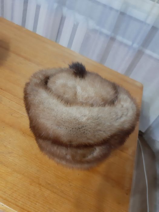 Продам женские шапки!