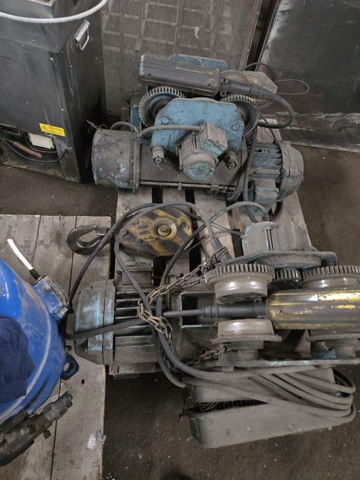 Продавам 3 бр телфери