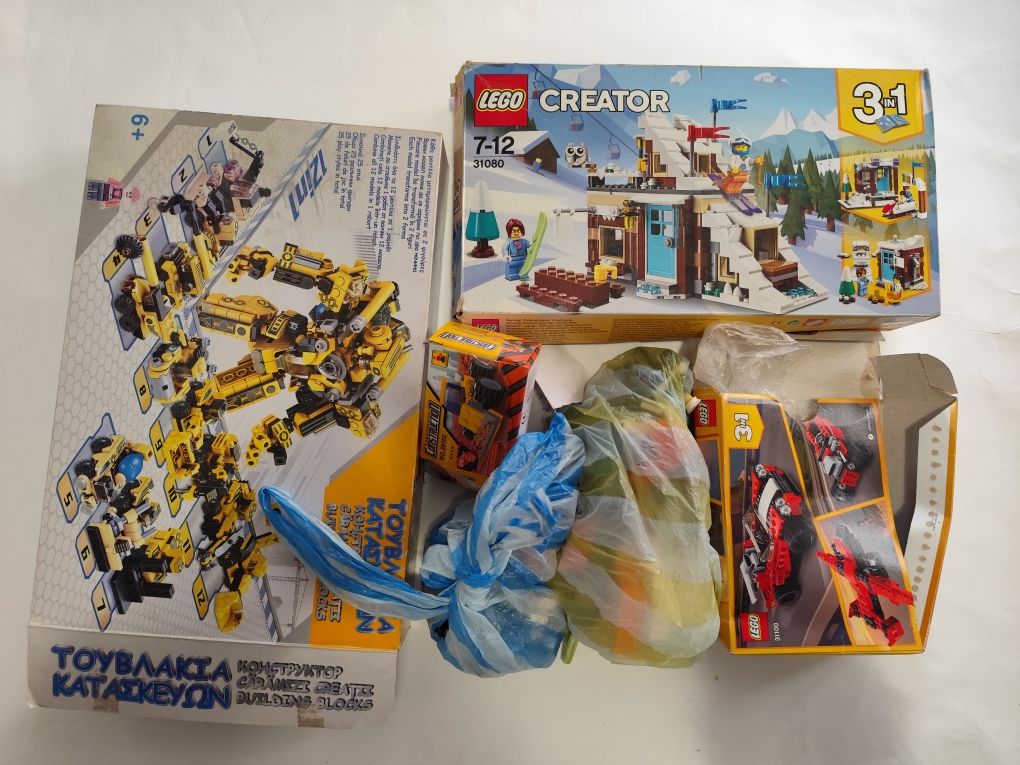 Lego Creator и копие на Lego - няколко конструктора