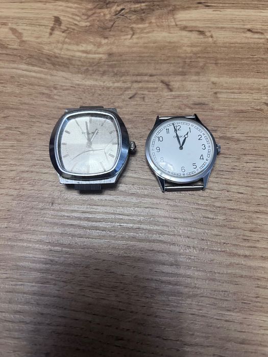 Два колекционерски часовника от ерата на СССР