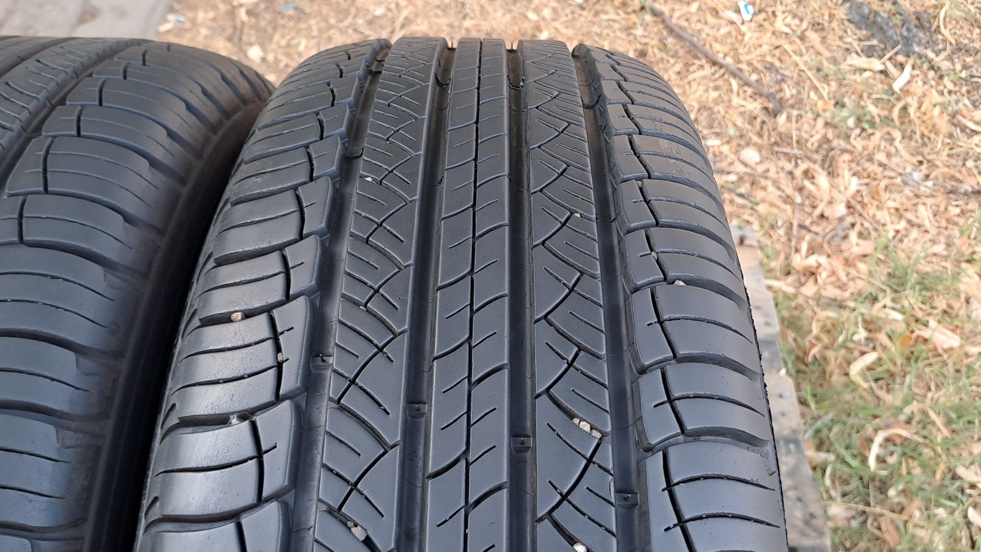 2бр. 215/60/17 Michelin Latitude Tour HP