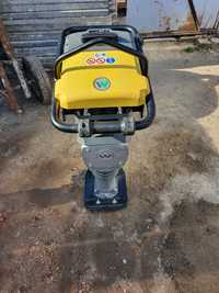 Mai Compactor Wacker Neuson AS50e electric nou Germany și unul SH