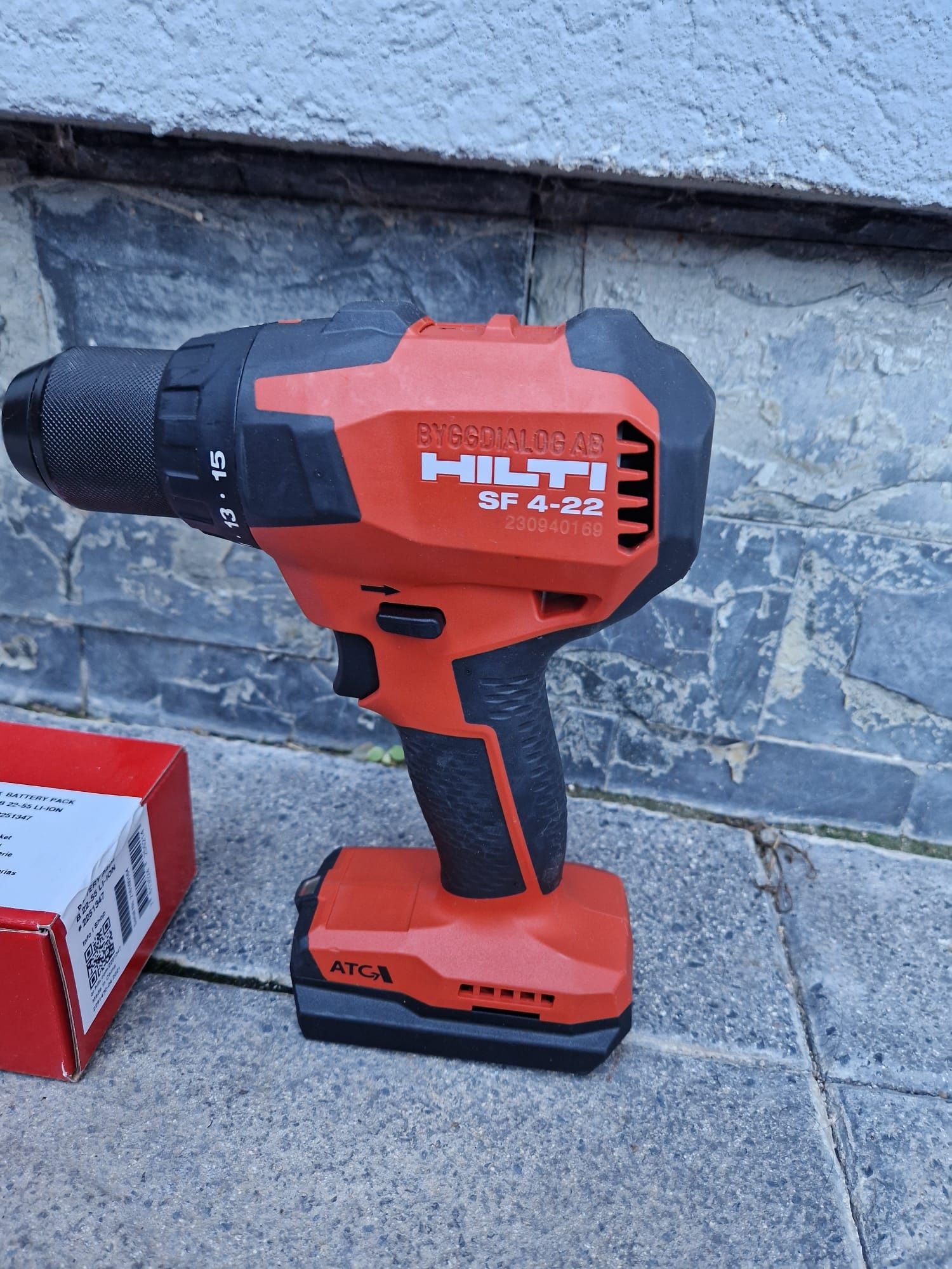 Hilti autofiletanta pe acumulatori Nuron