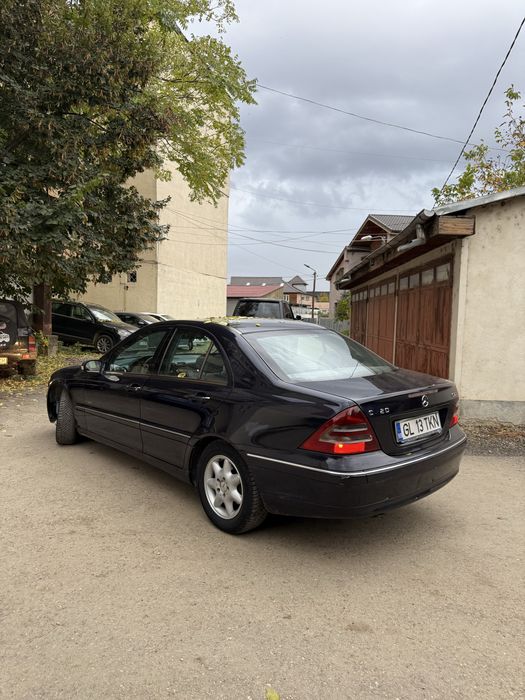 Mercedes C220  2.2 CDI