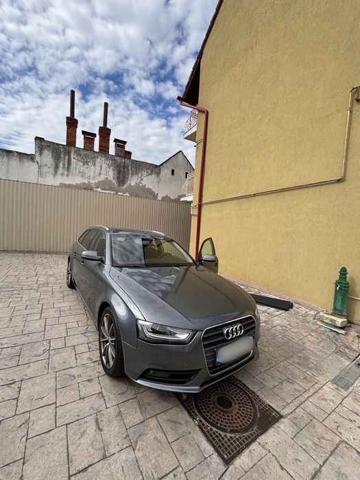 Audi A4 Audi A4 B8 facelift 2.0 TDI combi, 2014