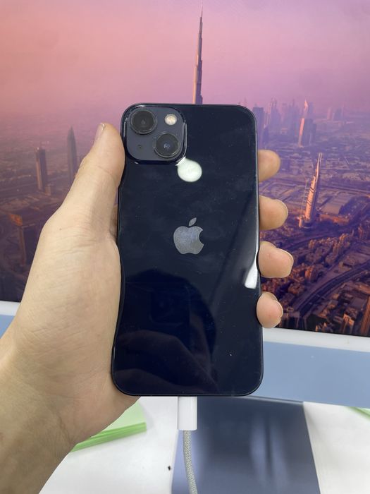 Продам Iphone 13, 128 Гб