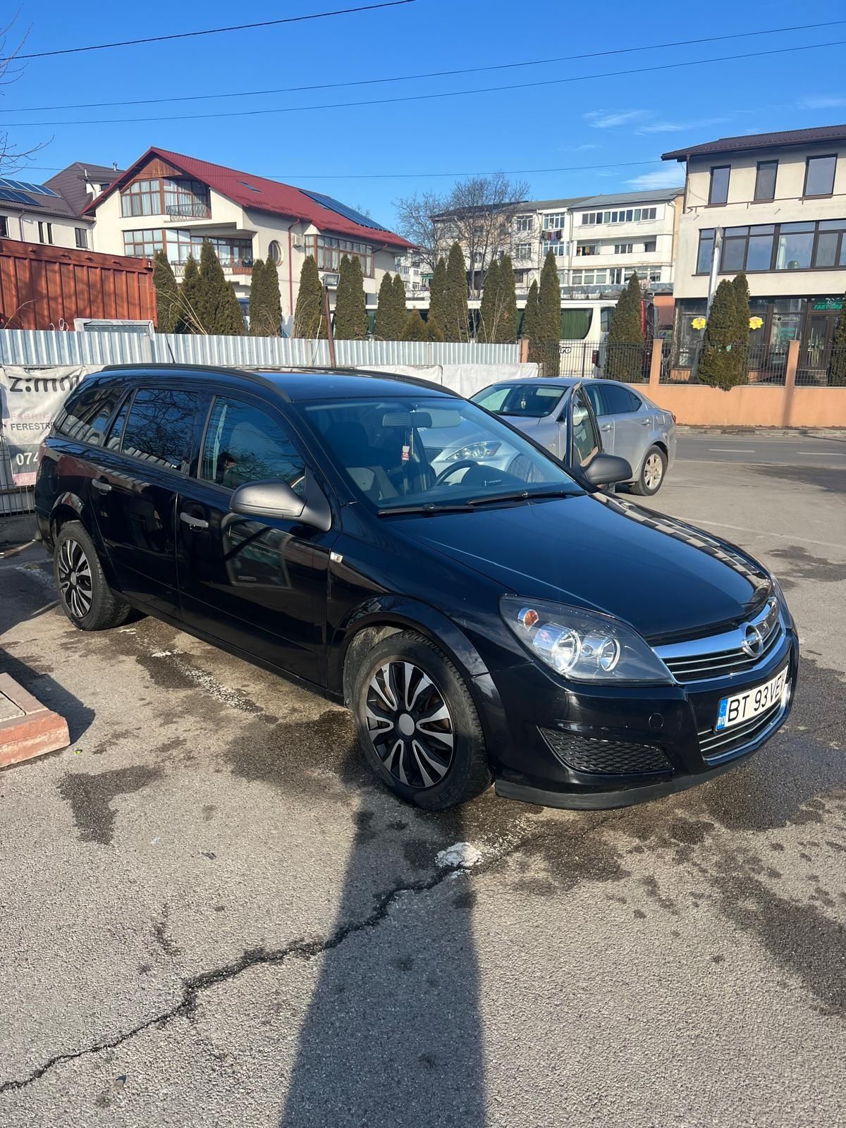 Vând Opel Astra H