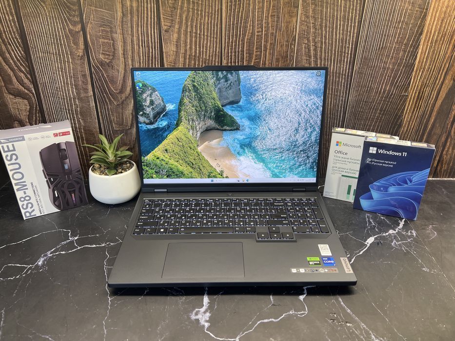 Игровой ноутбук Lenovo Legion Pro 5 | Core i7-13650HX | 16GB | RTXS10