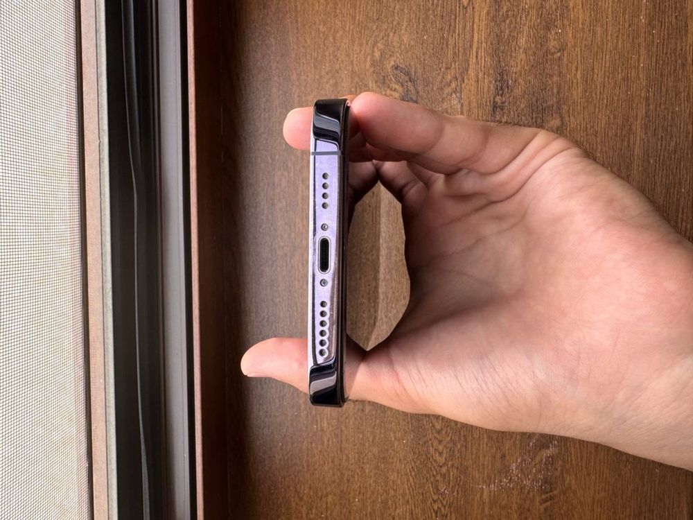 iPhone 14 pro max purple