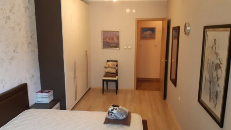 Продава се Тристаен апартамент в София, Свобода - 97 кв.м за 1907 €/кв.м - Снимка #4