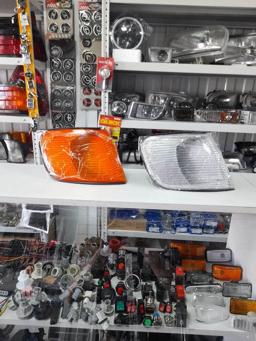 Поворотник на ауди с4