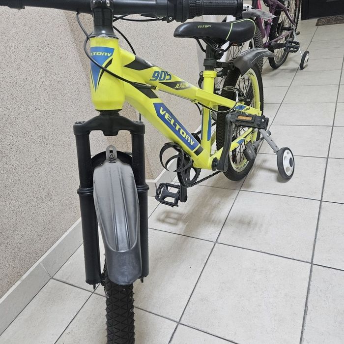 Горный велик для гор и города по факту новый  надо накачать калёса