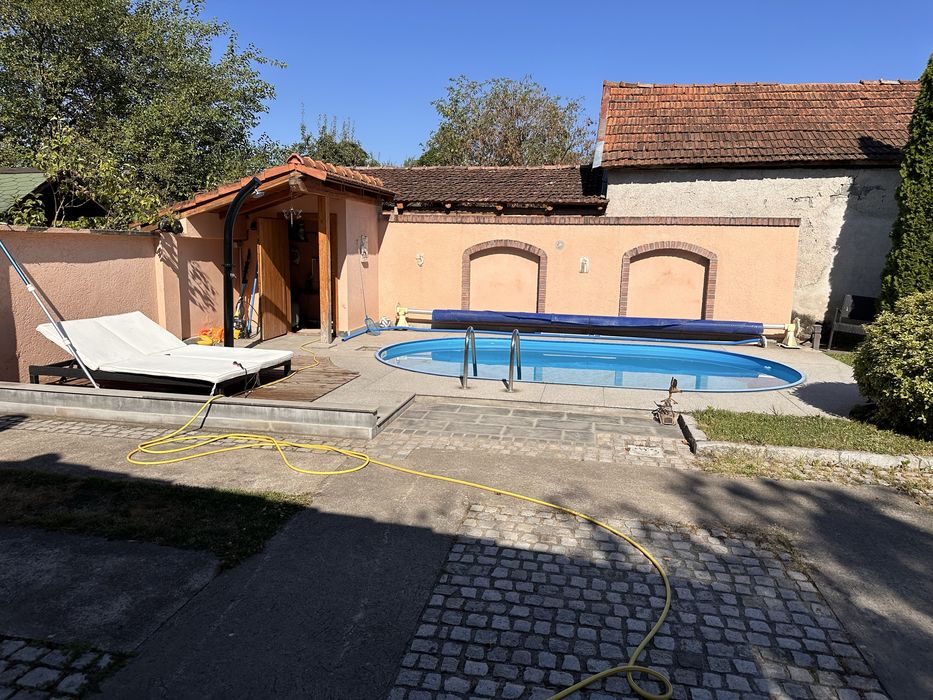 Casa cu piscina situata in Lugasu de Jos