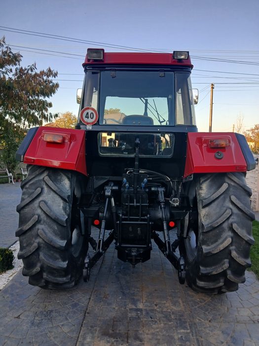 Tractor case international 956xl