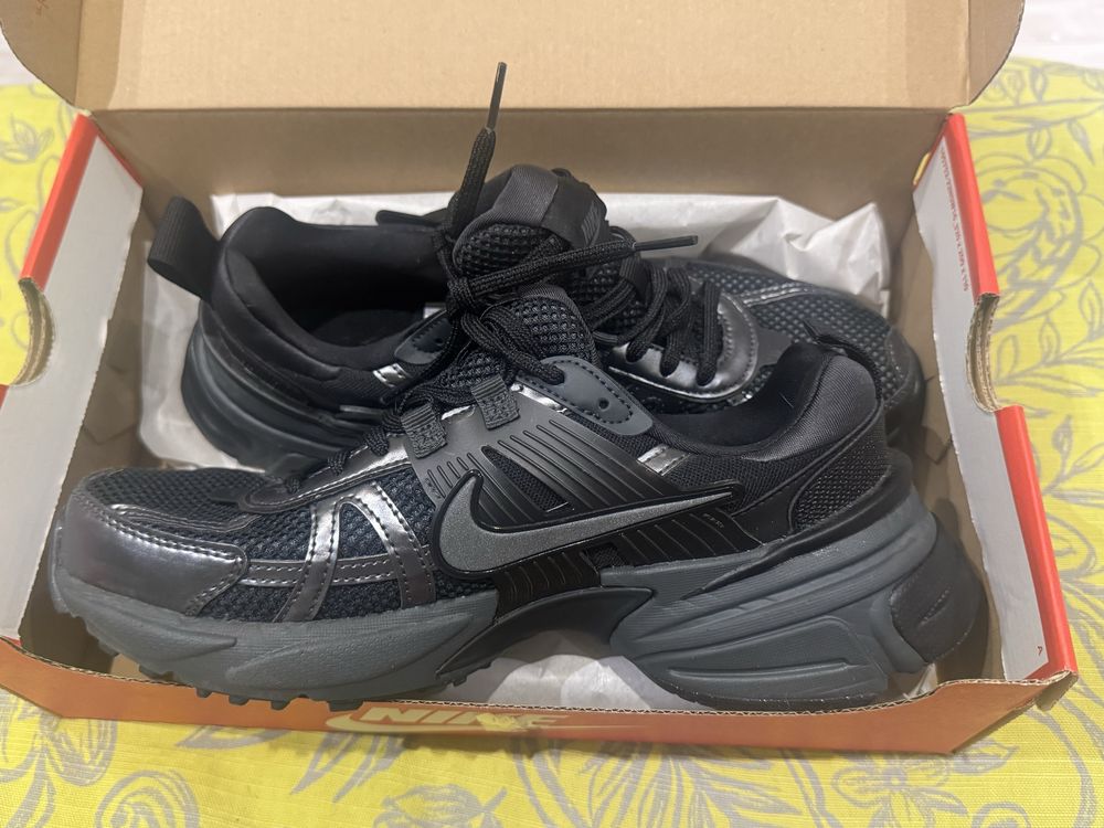 Nike V2K run , Air max portal