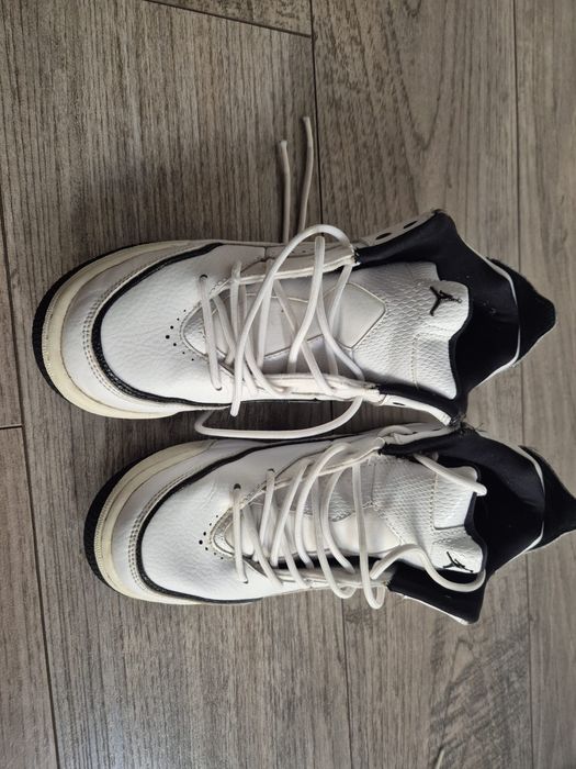 Pret mic!Haine baieti (13 ani) si incaltari 39-40 jordan nike adidas