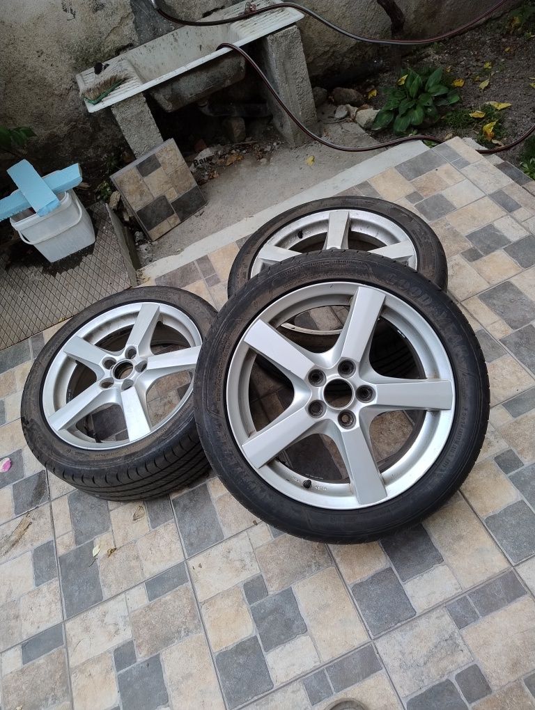 Гуми и Джанти За HONDA AKORD