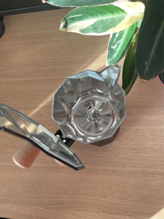 Cafetiera aluminiu