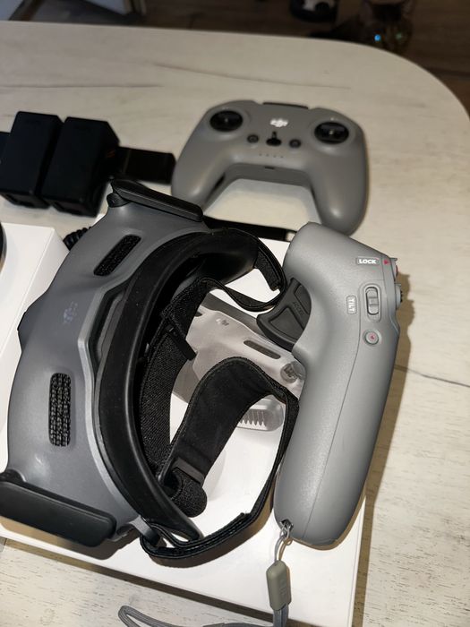 DJI Avata + Fly more combo + controller