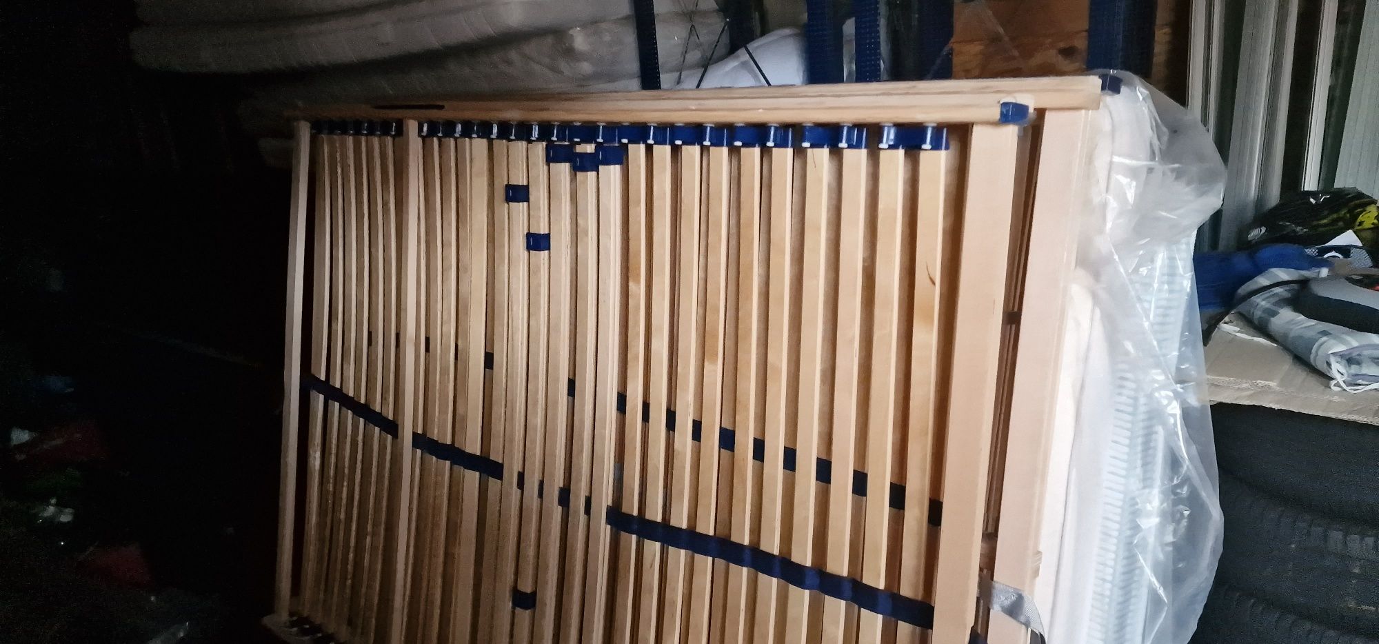 Somiere 140×200 din lemn