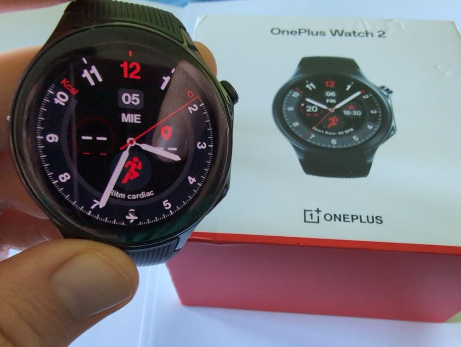 Vând OnePlus Watch 2