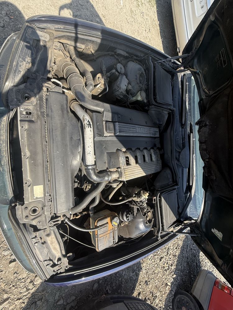 BMW 525  2.5 TDS  143 кс 1999г на части