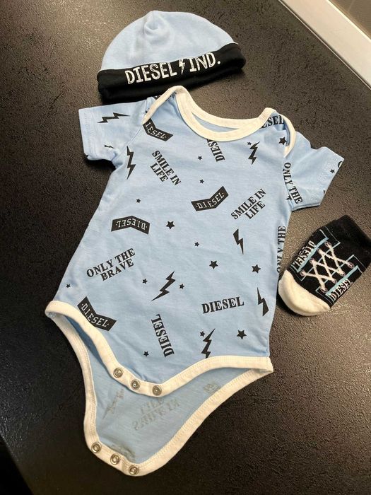 Costumas body Diesel set 0/6M