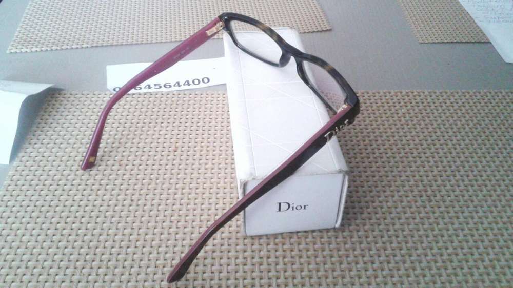 Vînd ramă de ochelari Christian Dior