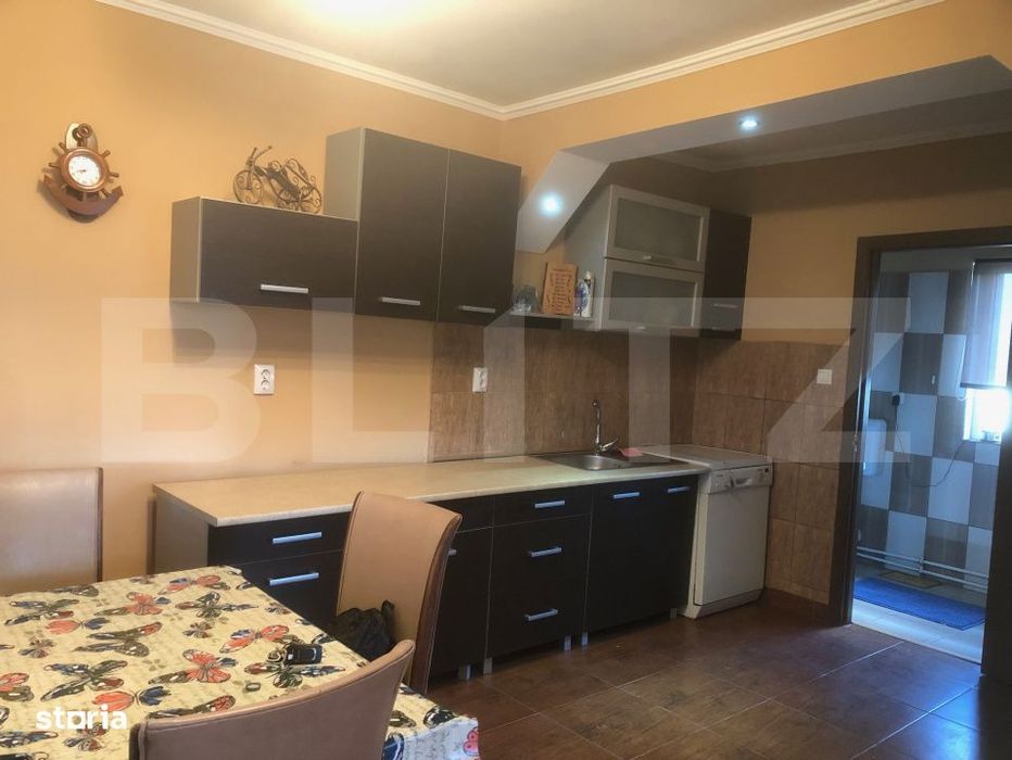 De vanzare , casa cu teren intravilan 3000mp , zona Ciuperceni