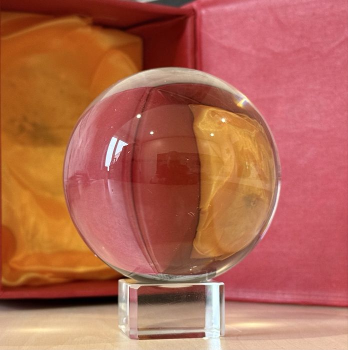 Glob cristal de aproximativ ~ 8 cm