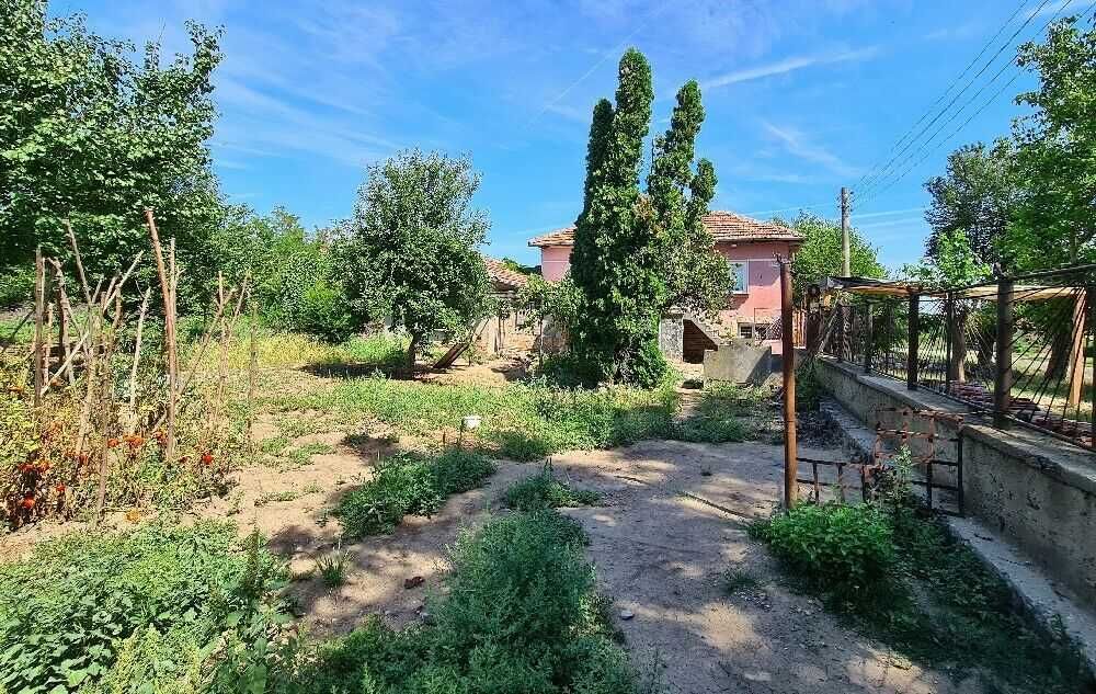 Продава се Къща в с. Червена, Област Велико Търново - 55 кв.м за 306 €/кв.м - Снимка #7