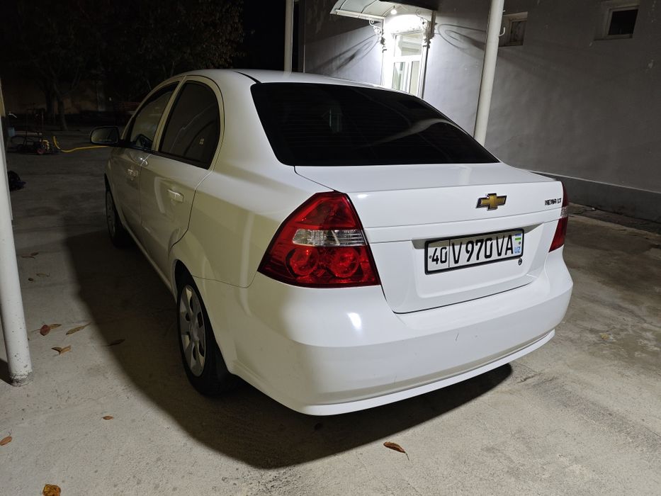 Нексия 3 автомашина сотилмоқда