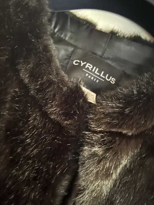 Палто с еко косъм