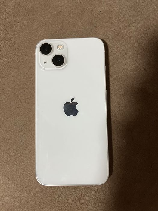 Продам Iphone 13