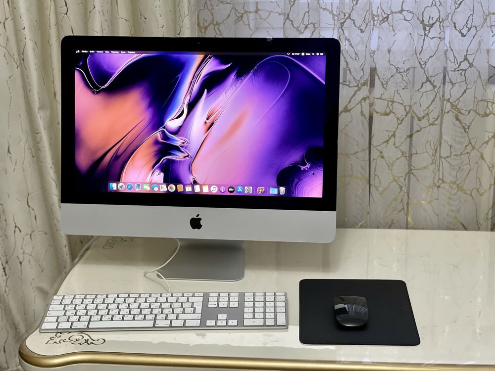 Топовый iMac 21,5 / 2015г/ SSD:256Gb/ Core i5